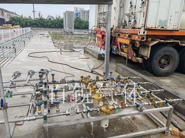 U47大流量氫氣魚雷車減壓裝置